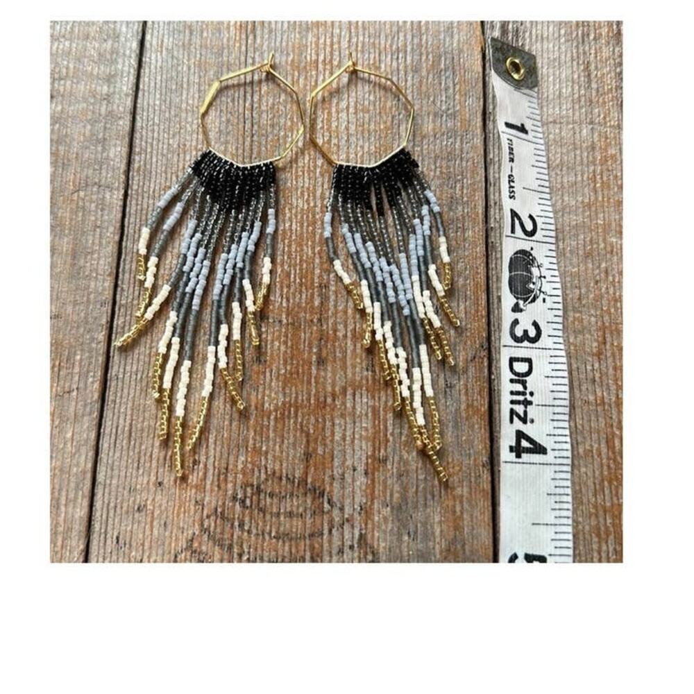 Hand crafted seed bead fringe earnings black, gray, gold Bohemian style - Picture 3 of 4